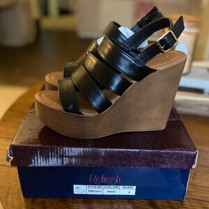 Refresh Black Strappy Rebeca Wedge Sandals Size 6.5